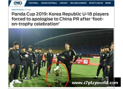 C7娱乐足球面具：风靡场上的身份抉择